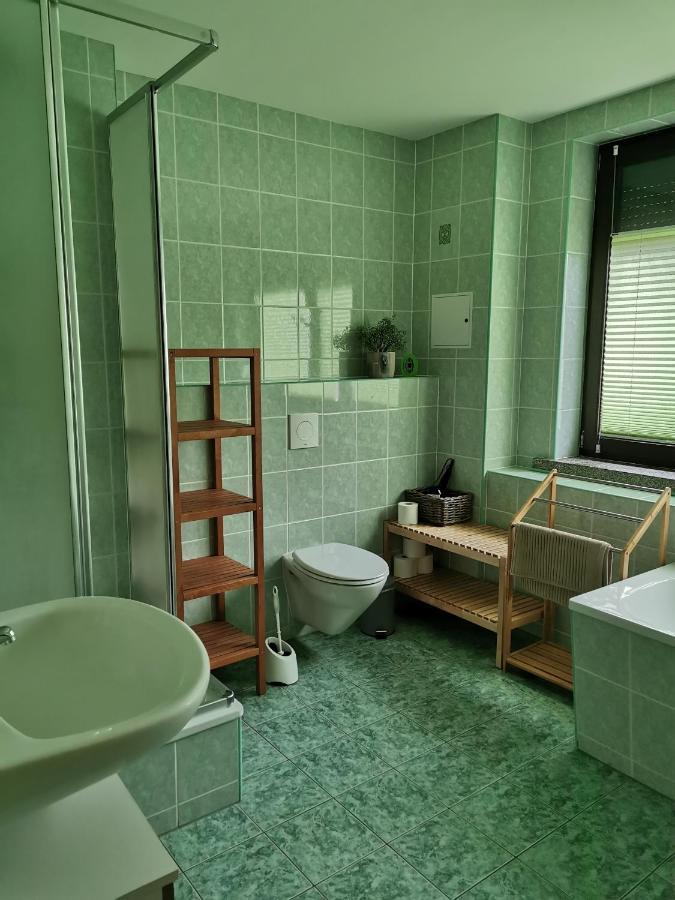 Monteur- Und Ferienwohnung In Hainichen - Obergeschoss Oder Dachgeschoss - Familie Weber Bockendorf Екстер'єр фото