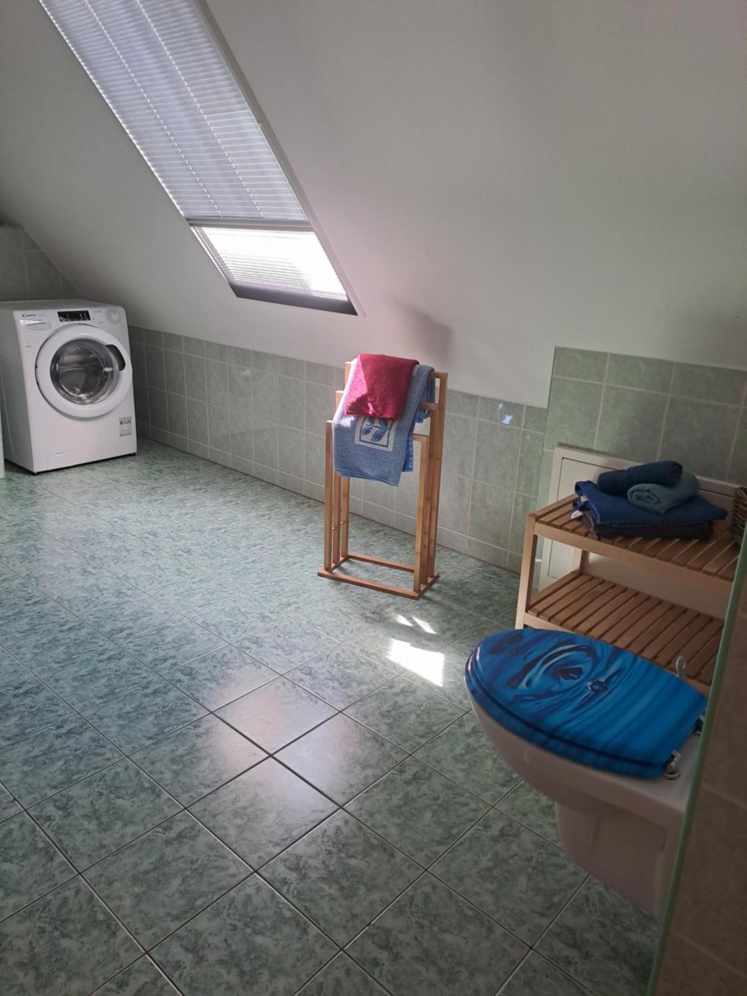 Monteur- Und Ferienwohnung In Hainichen - Obergeschoss Oder Dachgeschoss - Familie Weber Bockendorf Екстер'єр фото